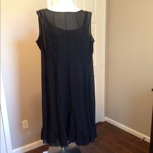 Black flowy dress size 20 by Sandra Darren